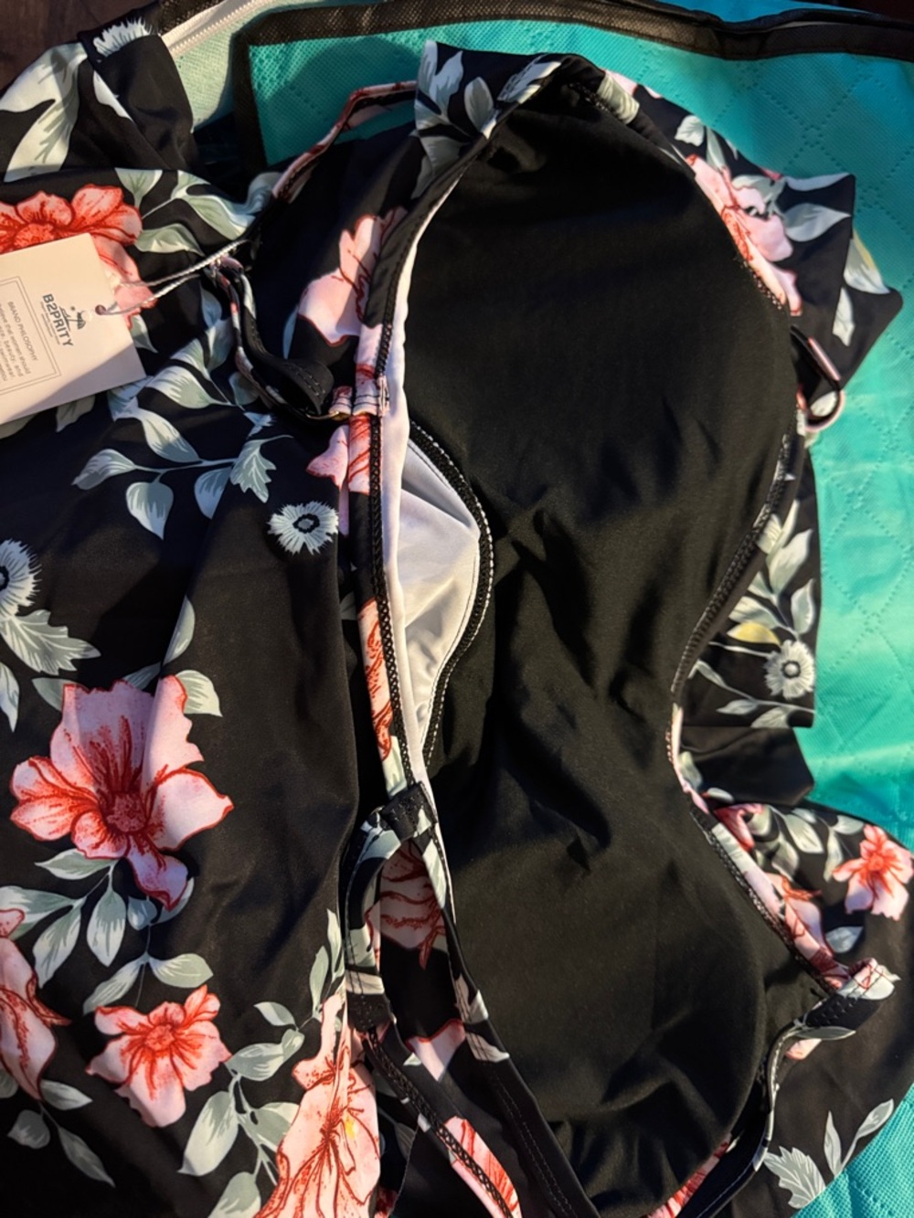 Floral Ruffle Camisole Tankini Set - Picture 12 of 12